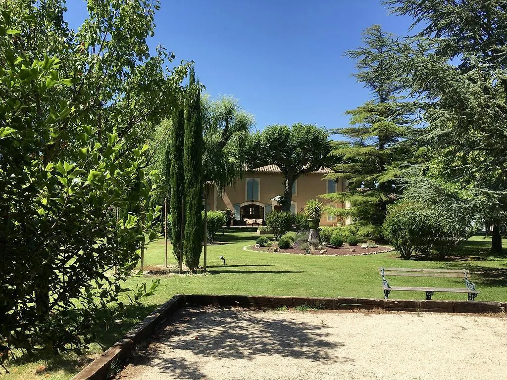Villa Mas St Jean Noves 3*,